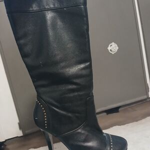 Elegant Black Leather Knee-High Boots